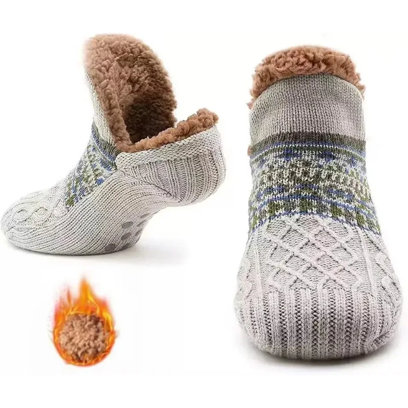 Pantofole invernali per intern - Dress Sock Men recensione e prezzo